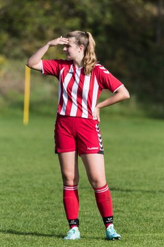 Bild 295 - wBJ TuS Tensfeld - SV Fortuna St. Juergen